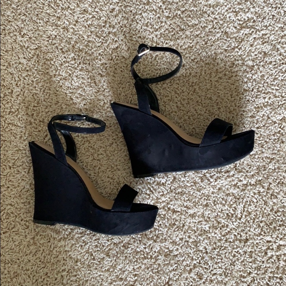 Strappy Black Suede Wedges